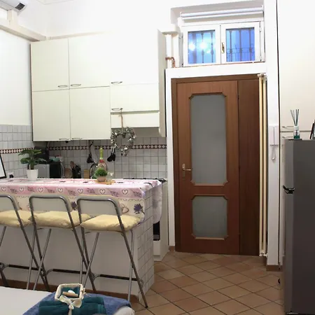 La Corte Dei Creativi Comodo E Apartment Milan
